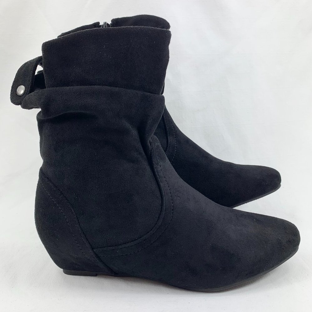 Forever Link Women's Side-Zip Fact Boots